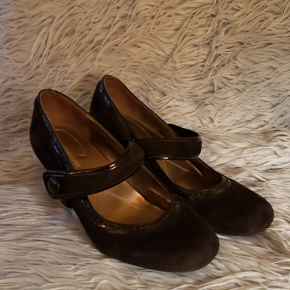 mary jane shoes naturalizer